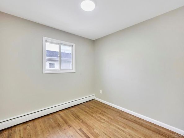833 Bermuda Road, West Babylon NY 11704