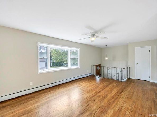 833 Bermuda Road, West Babylon NY 11704