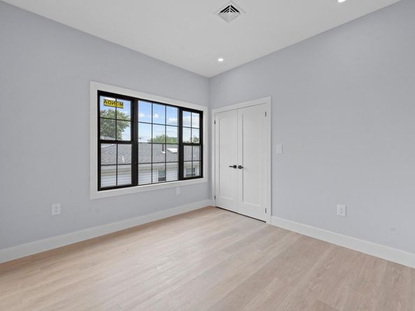 88-29 184 Street, Hollis NY 11423