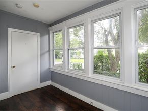 46 Coles Street, Glen Cove NY 11542