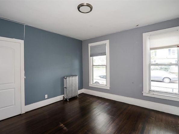 46 Coles Street, Glen Cove NY 11542
