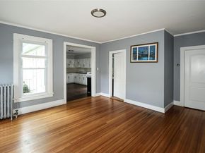 46 Coles Street, Glen Cove NY 11542