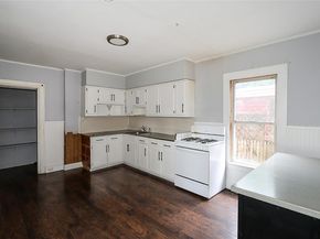 46 Coles Street, Glen Cove NY 11542