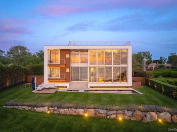 445 Glen Court