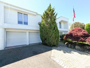 2912 Bay Drive, Merrick NY 11566