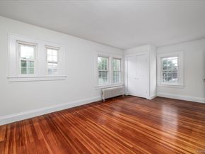 215 Lakeview Avenue, Rockville Centre NY 11570