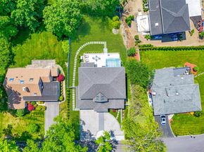 17 Clover Place, New Rochelle NY 10805