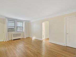 7 Greenridge Avenue A7, White Plains NY 10605