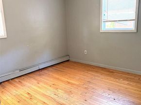13 Hampton Avenue, Mastic NY 11950