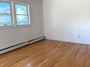 13 Hampton Avenue, Mastic NY 11950