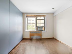 54 East 8th Street E 0 3J, New York (Manhattan) NY 10003