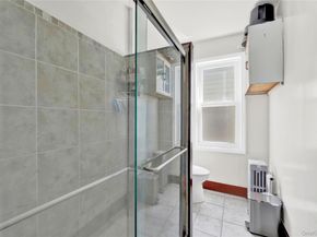 88-37 187th Street, Hollis NY 11423