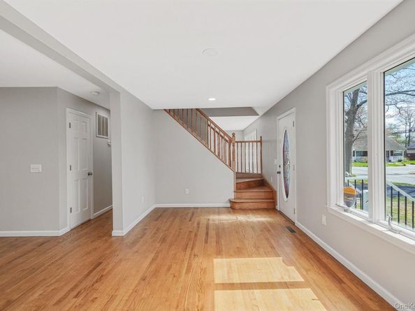 41 Seaside Avenue, Patchogue NY 11772