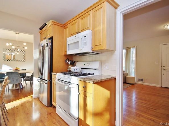 74 Hungerford Road, Briarcliff Manor NY 10510