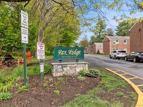 37 Fieldstone B1, Hartsdale NY 10530