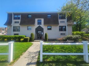 1325 Broadway S21, Hewlett NY 11557