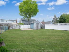 3 Layton Avenue, Hicksville NY 11801