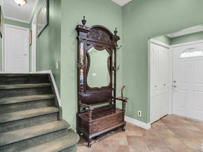 21 Ground Pine Court, Dix Hills NY 11746