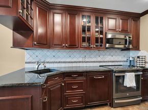 21 Ground Pine Court, Dix Hills NY 11746
