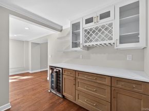 33 Tuscarora Drive, Centerport NY 11721