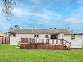 1091 Gardiner Drive, Bay Shore NY 11706
