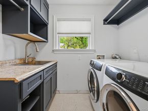 42 Skunks Misery Road, Locust Valley NY 11560