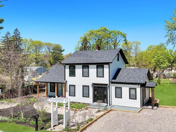 485 Long Island Avenue, Medford NY 11763