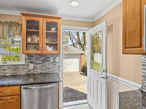 416 Argyle Road, Mineola NY 11501