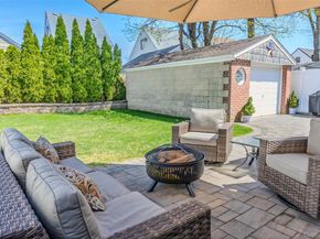 416 Argyle Road, Mineola NY 11501