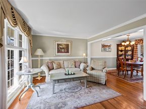 416 Argyle Road, Mineola NY 11501