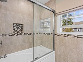 416 Argyle Road, Mineola NY 11501