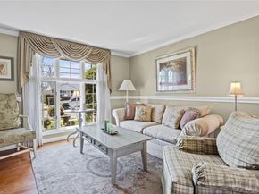 416 Argyle Road, Mineola NY 11501