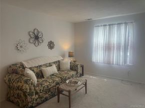 51 Rocky Point Yaphank Rd Road 8, Rocky Point NY 11778