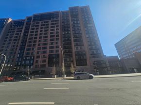 4 Martine Avenue 1501, White Plains NY 10606