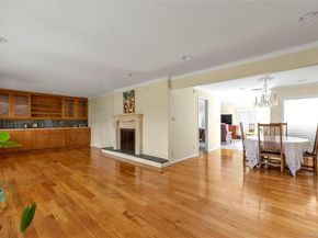 76 Parkview Drive, Searingtown NY 11507