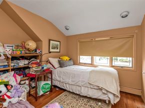 76 Parkview Drive, Searingtown NY 11507