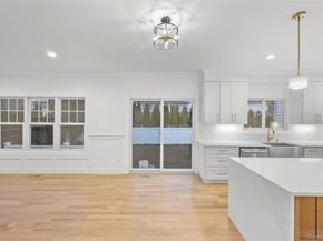 12 Patience Lane, Westbury NY 11590