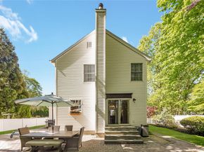 9 Collins Avenue, Kings Park NY 11754
