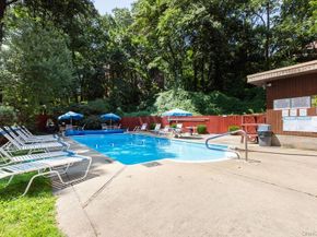 1374 Midland Avenue PH8, Bronxville NY 10708