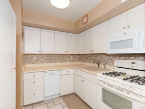 1374 Midland Avenue PH8, Bronxville NY 10708