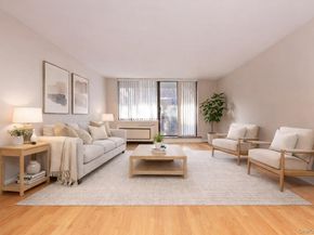 1374 Midland Avenue PH8, Bronxville NY 10708