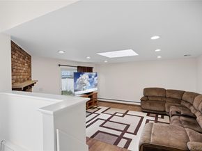 1340 Beech Street, Atlantic Beach NY 11509