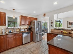 20 John Cava Lane, Cortlandt Manor NY 10567