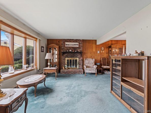 280 Hilda Street, East Meadow NY 11554