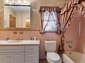 280 Hilda Street, East Meadow NY 11554