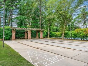 82 Glen Drive, Ridge NY 11961