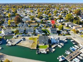 2441 Archer Street, Seaford NY 11783