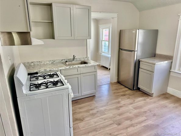 324 Underhill Ave, Bronx NY 10473
