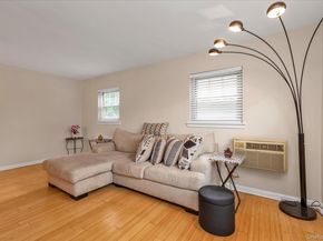 396 Merrick Road 1A, Rockville Centre NY 11570