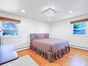 29 Edna Drive, Syosset NY 11791